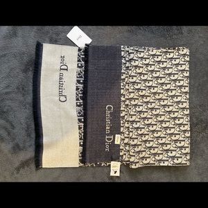 CHRISTIAN DIOR scarf